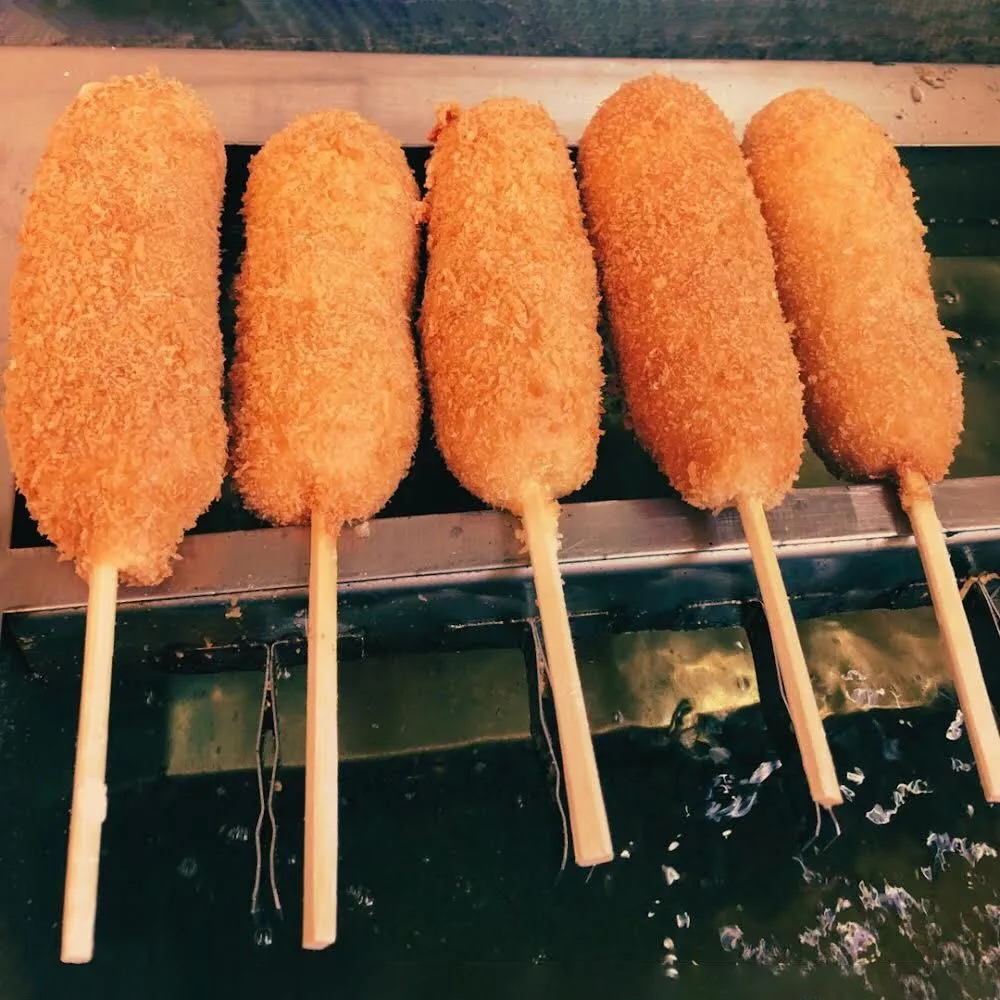 モッツァレラチーズハットグ