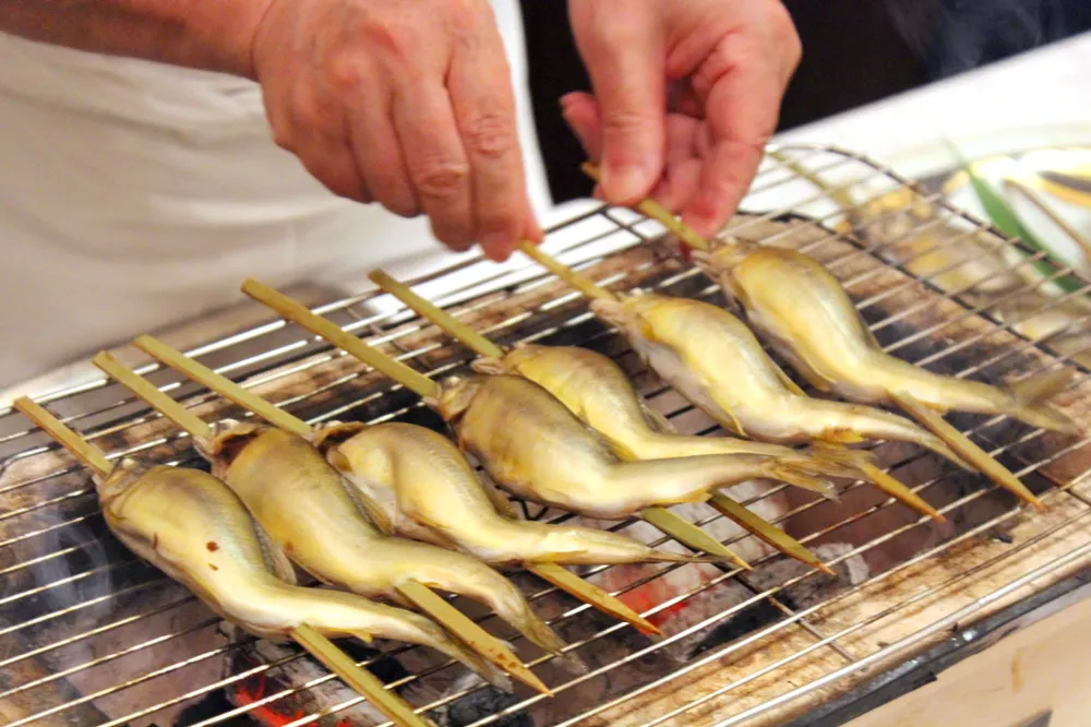 鮎の炭火焼き