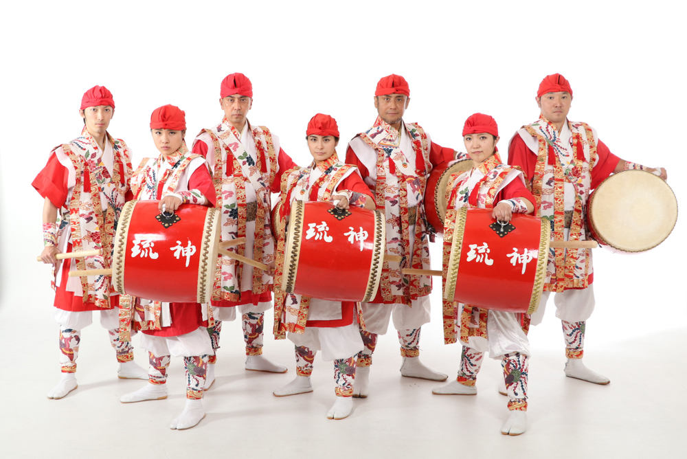 琉球伝統歌舞集団　琉神