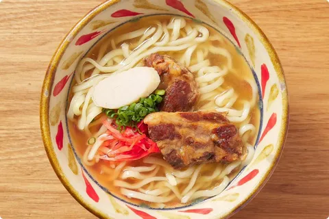 沖縄そば タイラ製麺所の沖縄そば